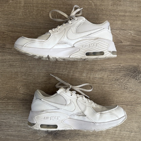 Nike Air Max Excee Sneakers - Picture 3 of 7